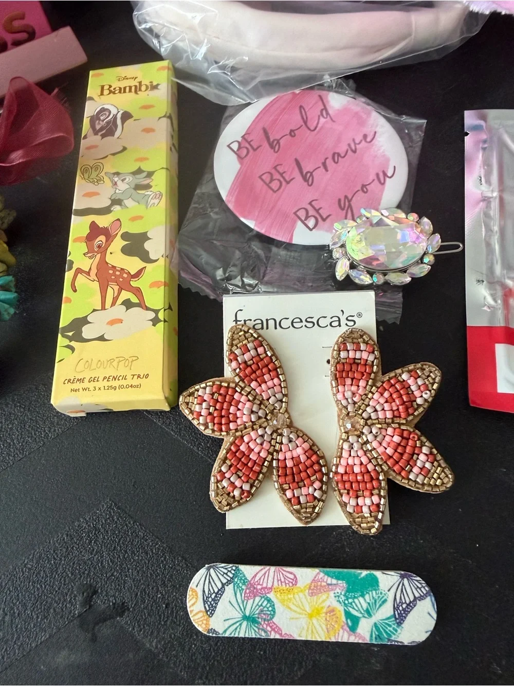 BUNDLE💖 kate spade NECKLACE and Bath & Body accessories